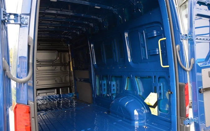 Volkswagen Crafter cena 187821 przebieg: 10, rok produkcji 2024 z Mrozy małe 92